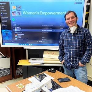 Social Studies teacher George Loiodice