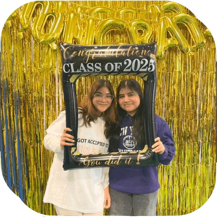 students with "Class of 2025" sign